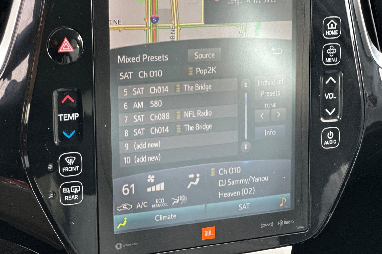 Used 2019 Toyota Prius Prime Advanced FWD image 17
