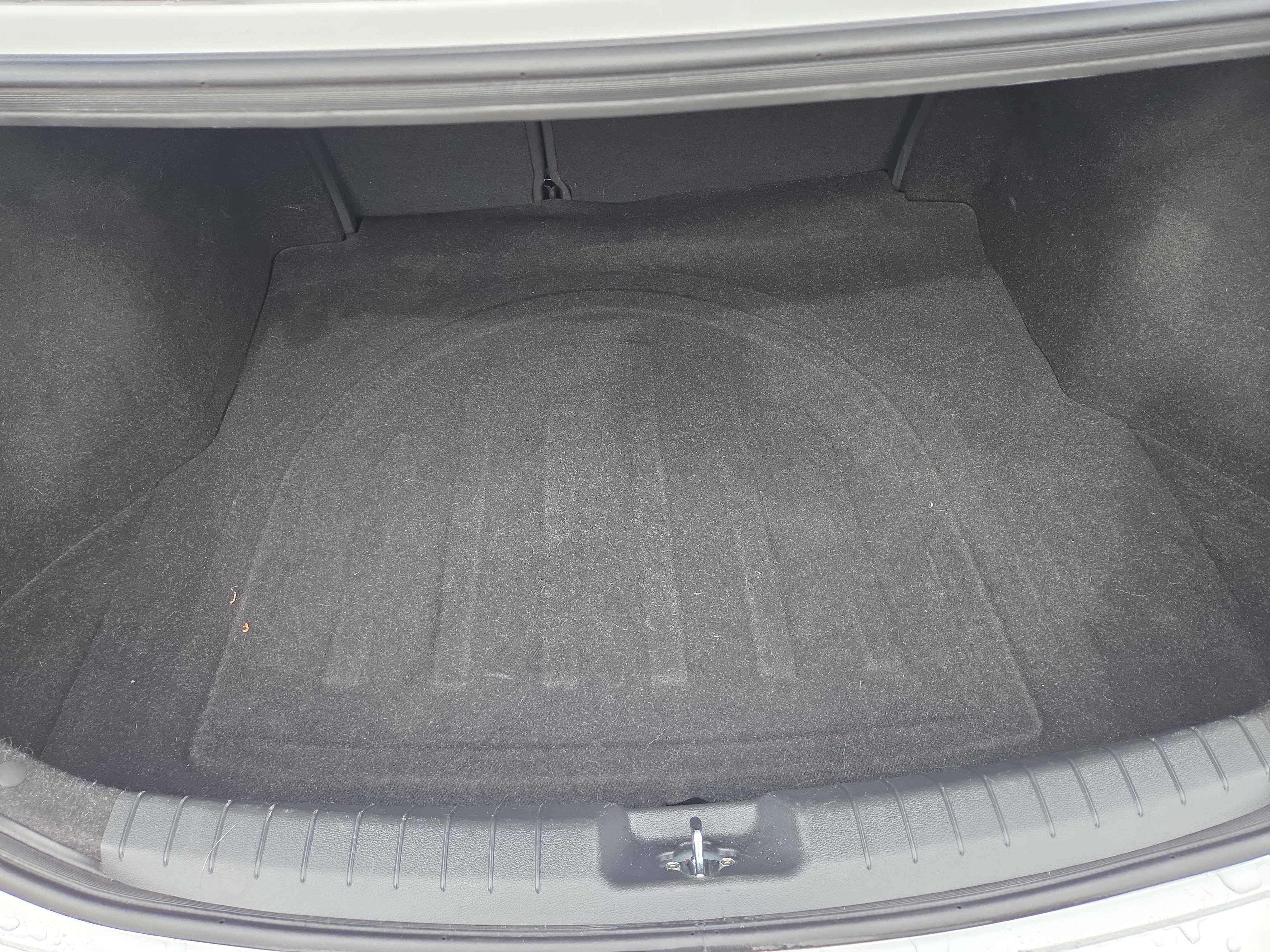 Used 2017 Hyundai Elantra SE FWD image 26