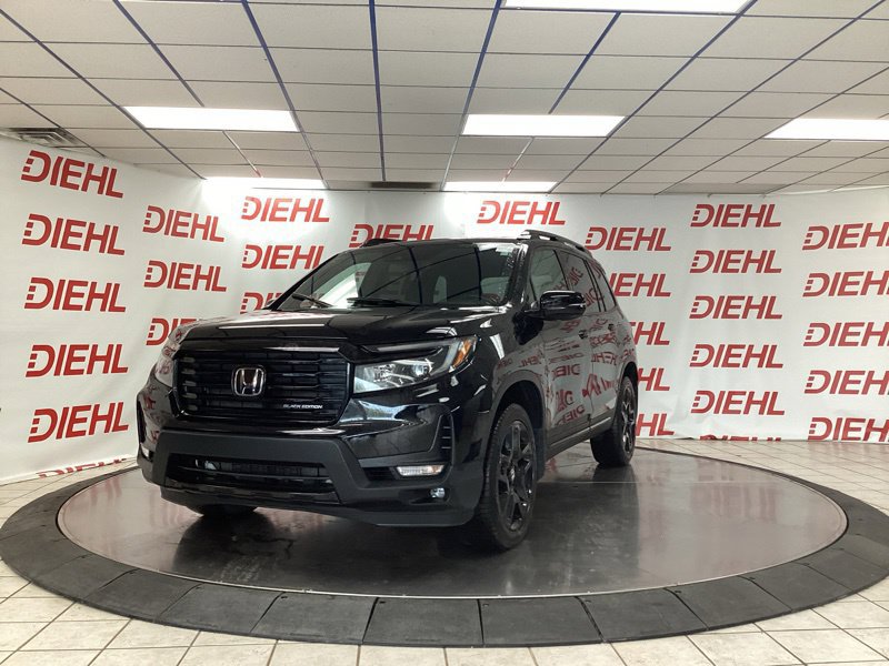 Used 2024 Honda Passport Black Edition image 3