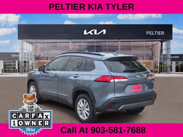 Used 2023 Toyota Corolla Cross LE image 5