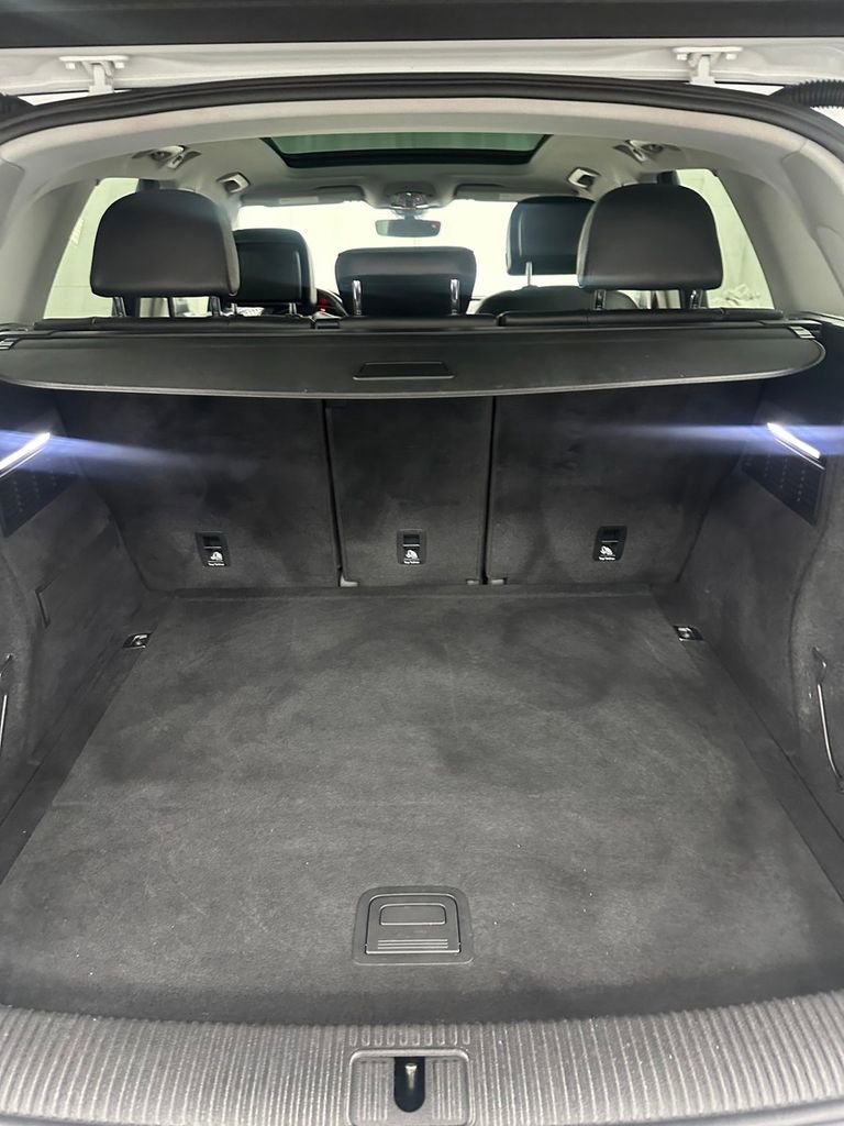 Used 2019 Audi Q5 2.0T Premium Plus w/ Premium Plus Package AWD/4WD image 31