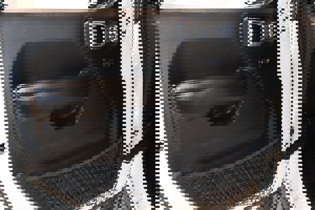 Used 2020 Jeep Wrangler Unlimited Sport image 34