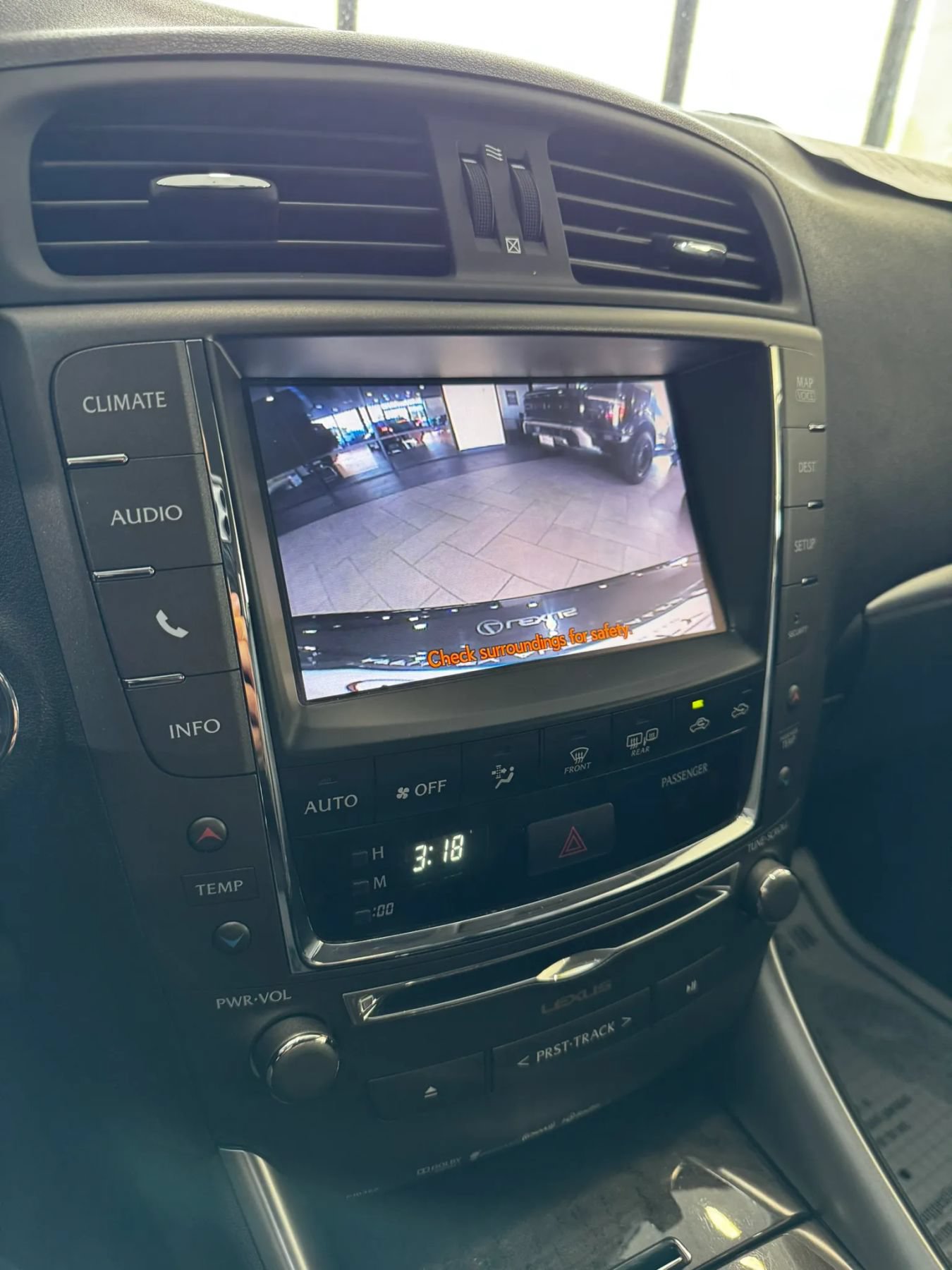 Used 2013 Lexus IS 250C w/ Luxury Pkg RWD image 30