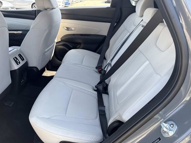 Used 2025 Hyundai Tucson SEL AWD/4WD image 16