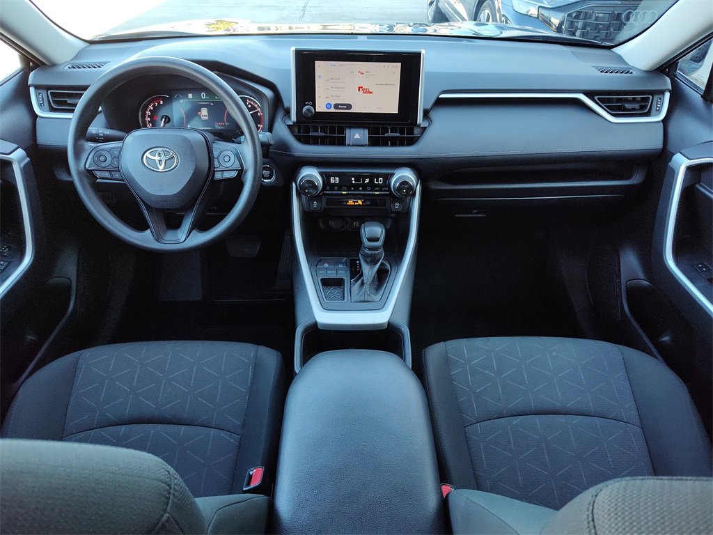 Used 2024 Toyota RAV4 XLE image 30