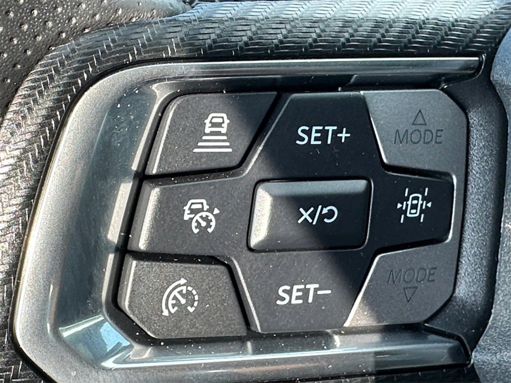 Used 2024 Ford Mustang Premium image 20