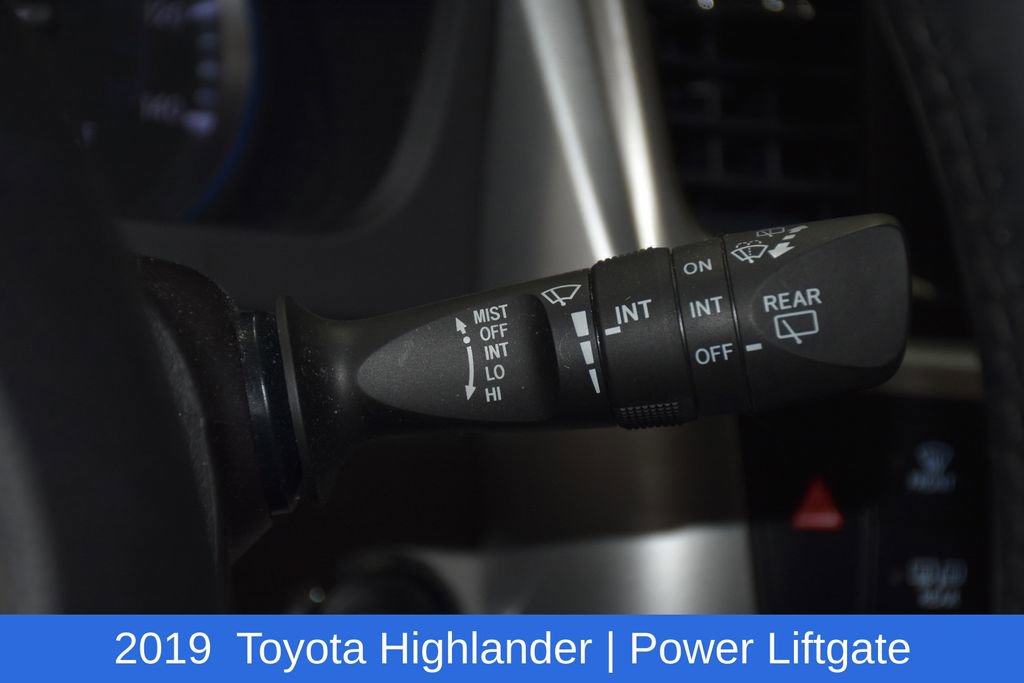 Used 2019 Toyota Highlander XLE w/ Protection Package #3 AWD/4WD image 12