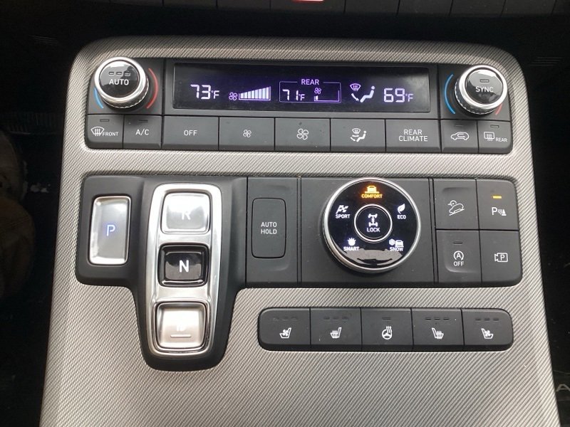 Used 2023 Hyundai Palisade SEL w/ Premium Package image 19