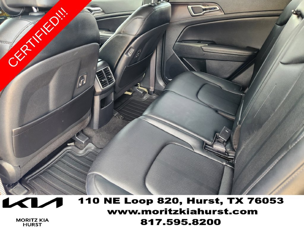 Certified 2026 Kia Sportage EX w/ EX Panorama Roof Package FWD image 30