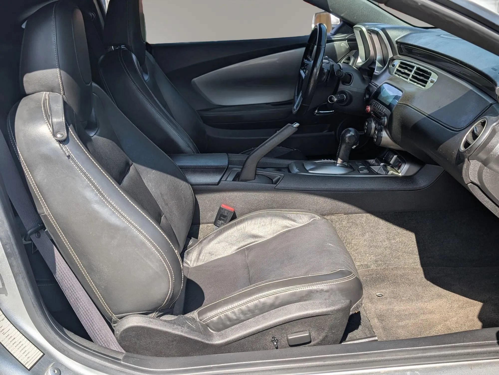 Used 2012 Chevrolet Camaro LT RWD image 18