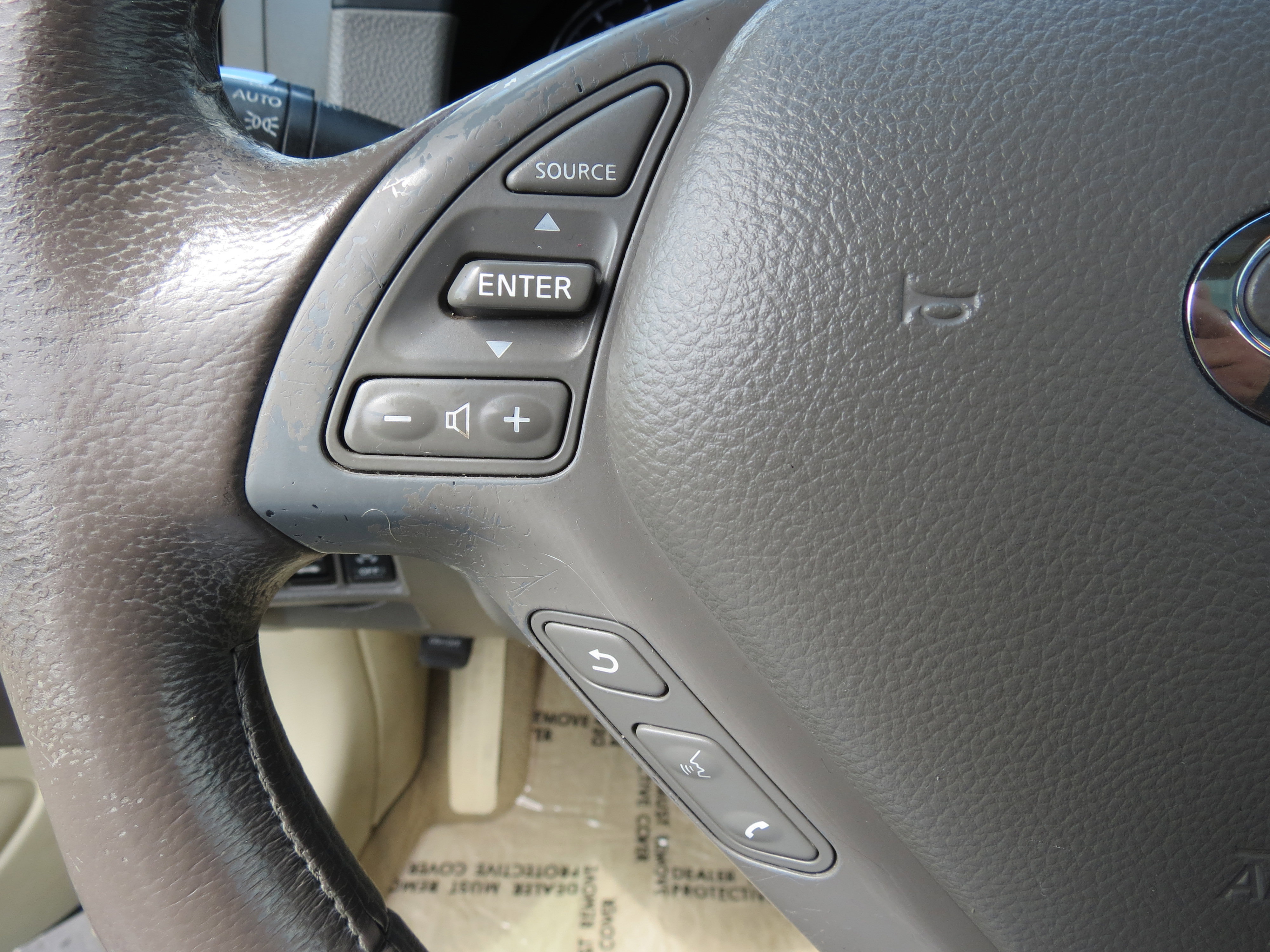 Used 2010 INFINITI G37 x w/ Premium Pkg image 14