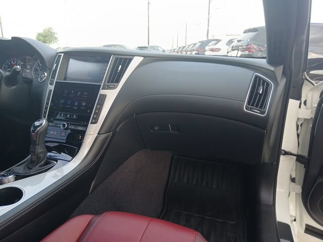 Used 2019 INFINITI Q60 Red Sport 400 w/ Proassist Package RWD image 12