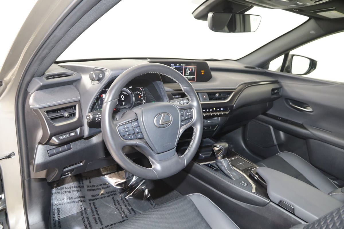 Used 2022 Lexus UX 250h w/ Premium Package AWD/4WD image 26