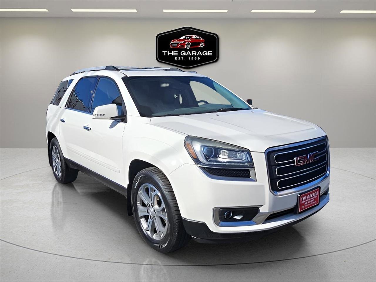 Used 2015 GMC Acadia SLT image 8