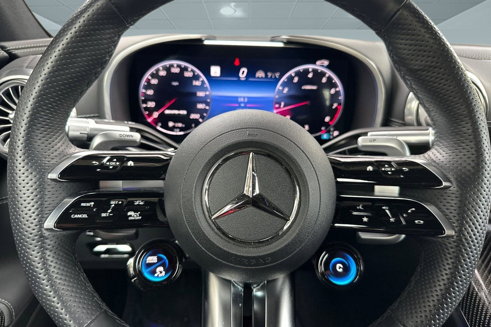 Used 2022 Mercedes-Benz SL 55 AMG 4MATIC image 16