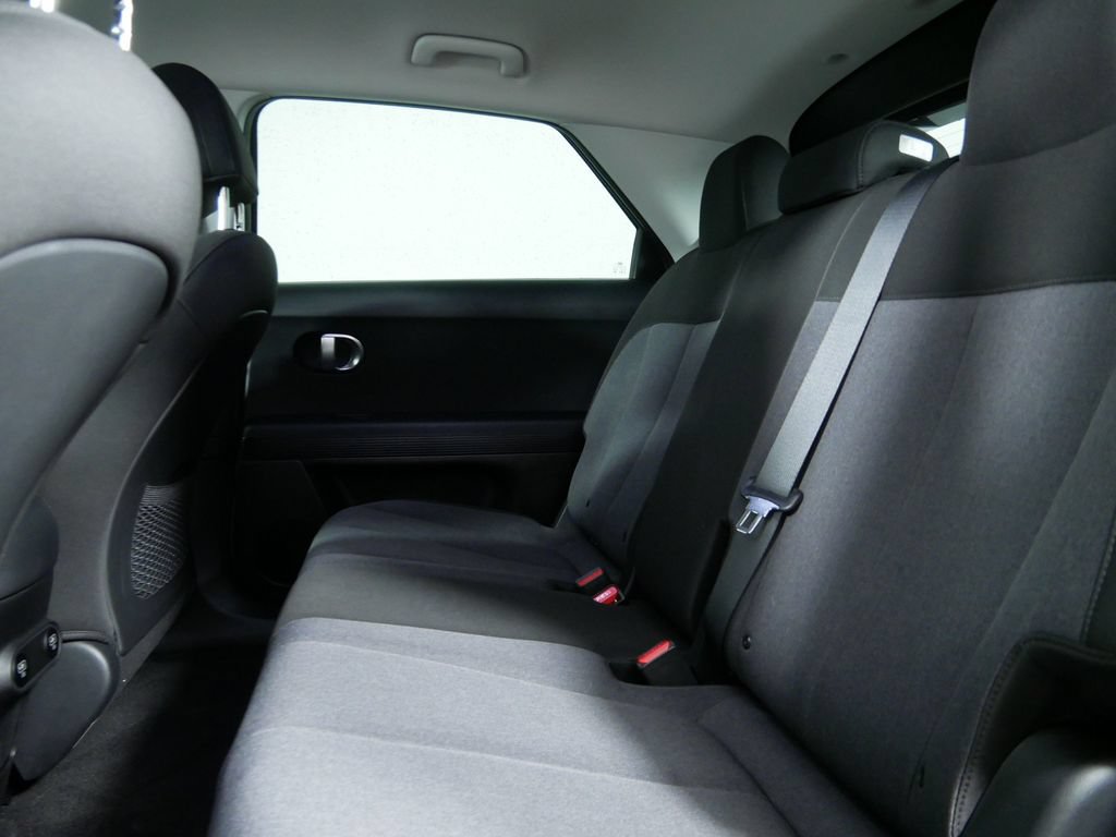 Used 2024 Hyundai Ioniq 5 SEL AWD/4WD image 16