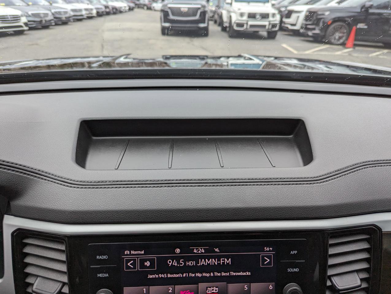 Used 2023 Volkswagen Atlas SE w/ Panoramic Sunroof Package image 21