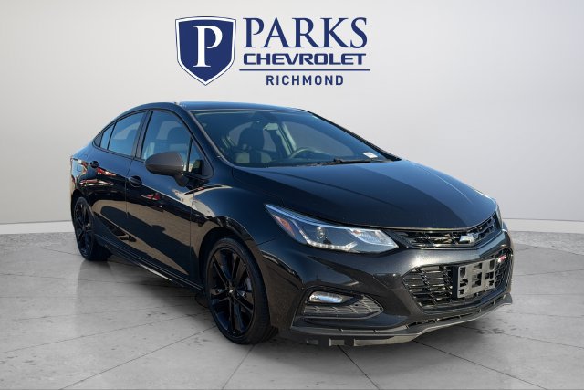 Used 2018 Chevrolet Cruze LT w/ Sun And Sound Package FWD image 1