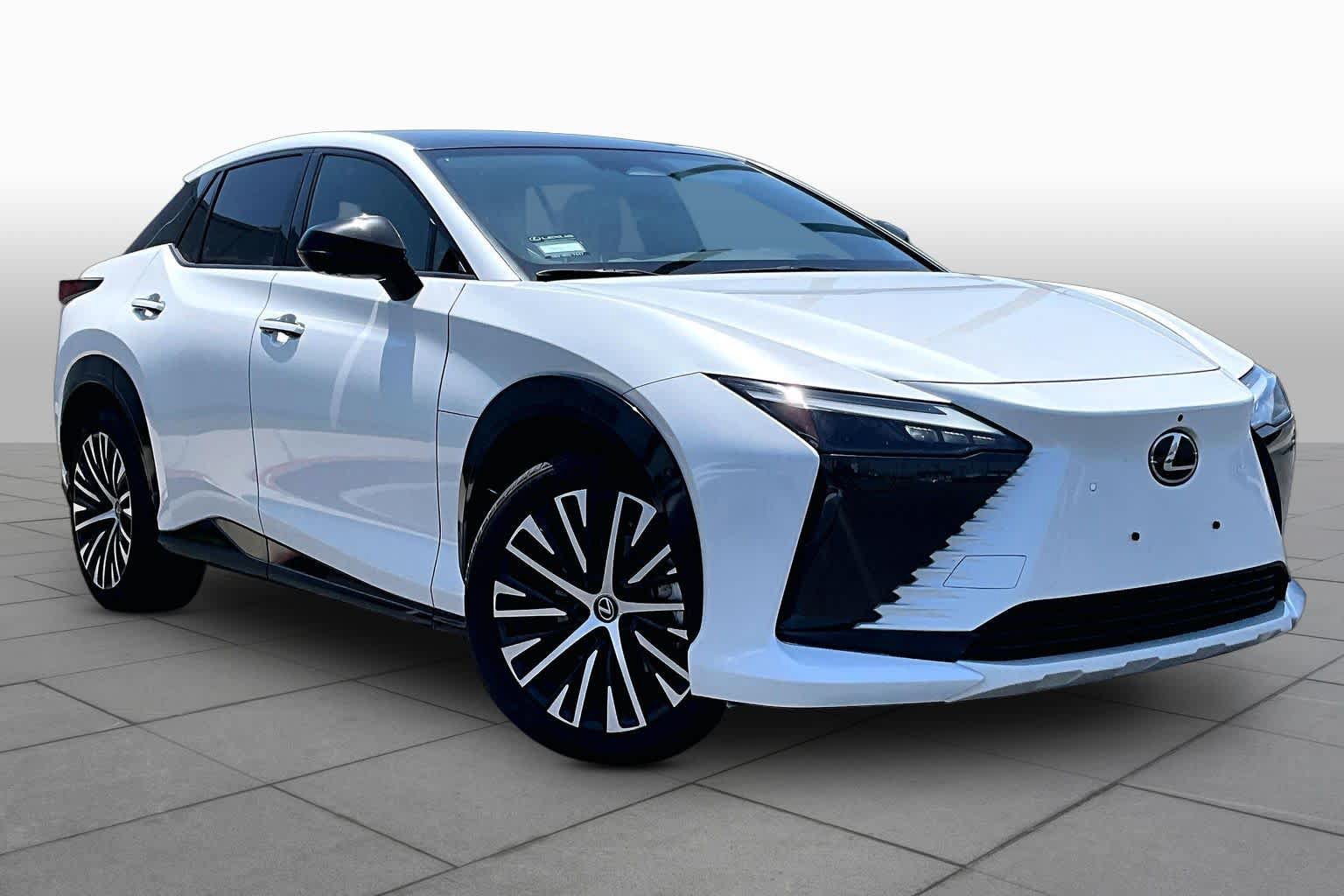 Used 2023 Lexus RZ 450e Premium w/ Cold Area Package AWD/4WD image 3