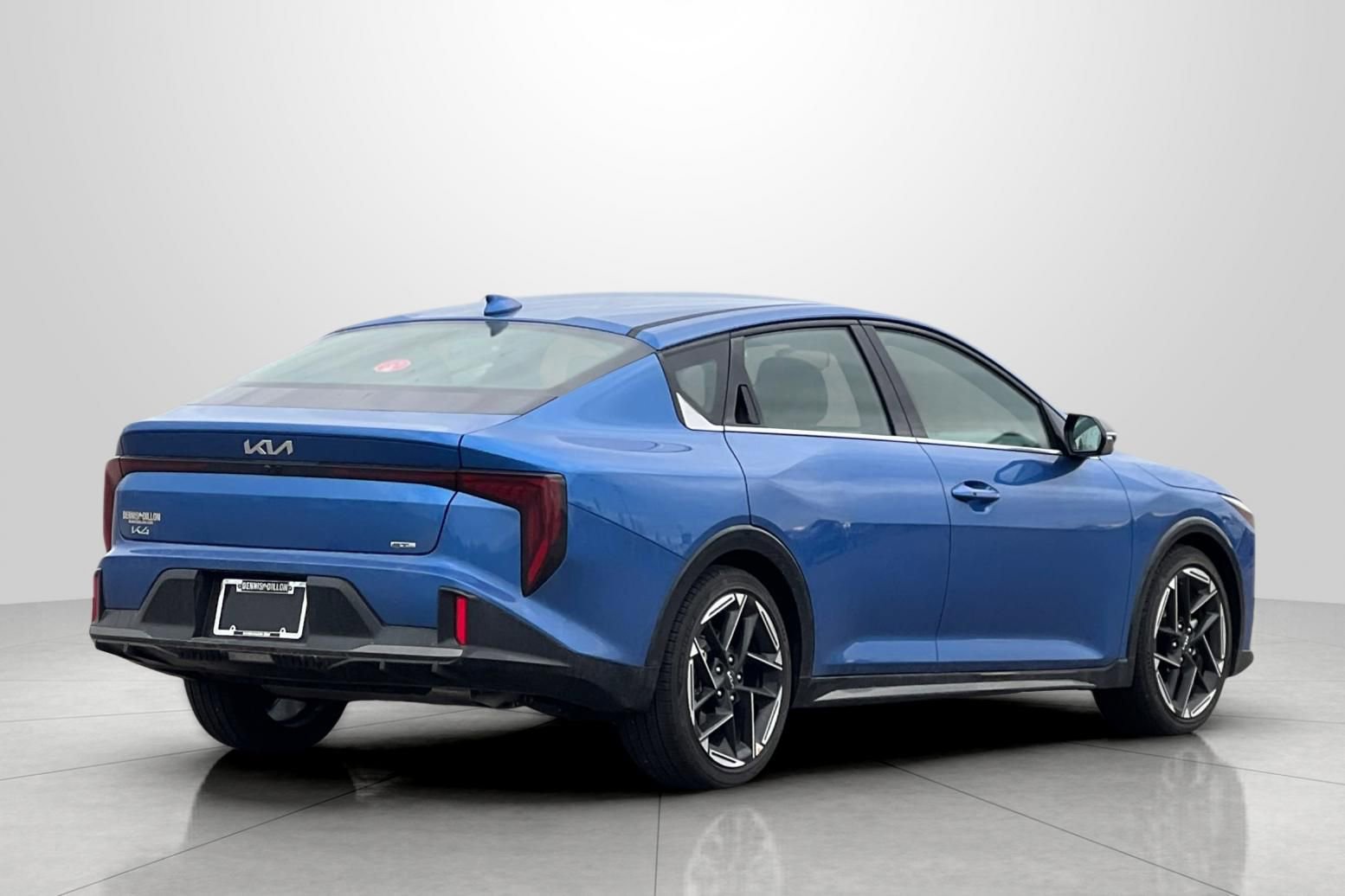 Used 2025 Kia K4 GT-Line image 4