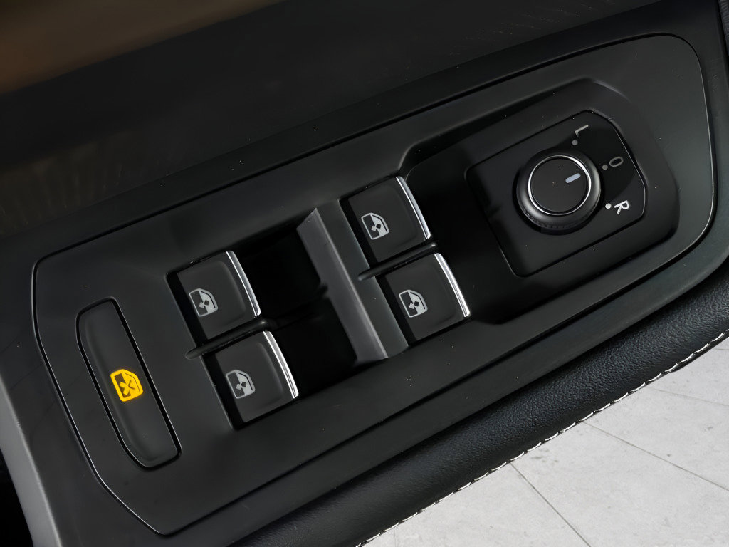 New 2026 Volkswagen Atlas SE image 21