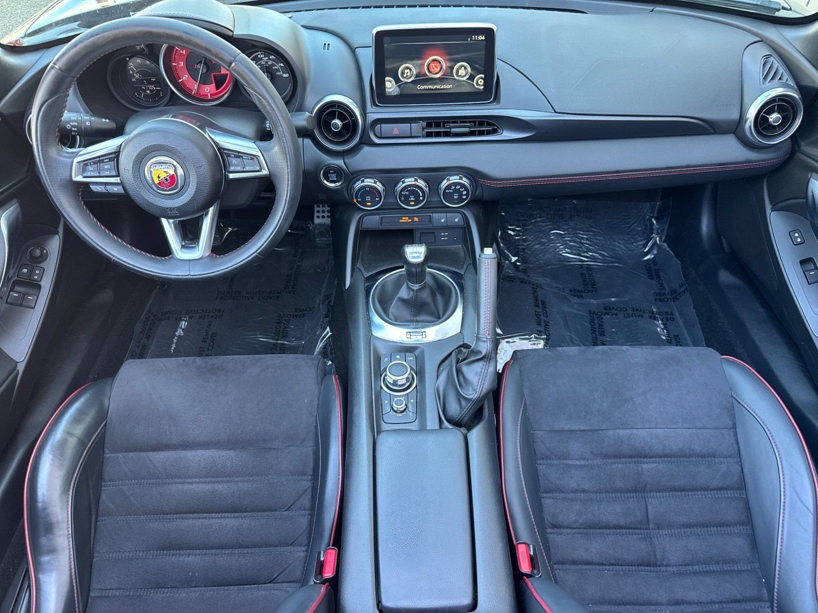Used 2018 FIAT 124 Spider Abarth w/ Navigation & Sound Group RWD image 10