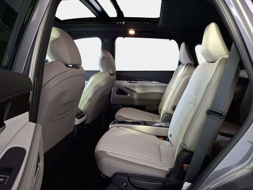 New 2026 INFINITI QX60 Autograph w/ Dark Cargo Package image 10