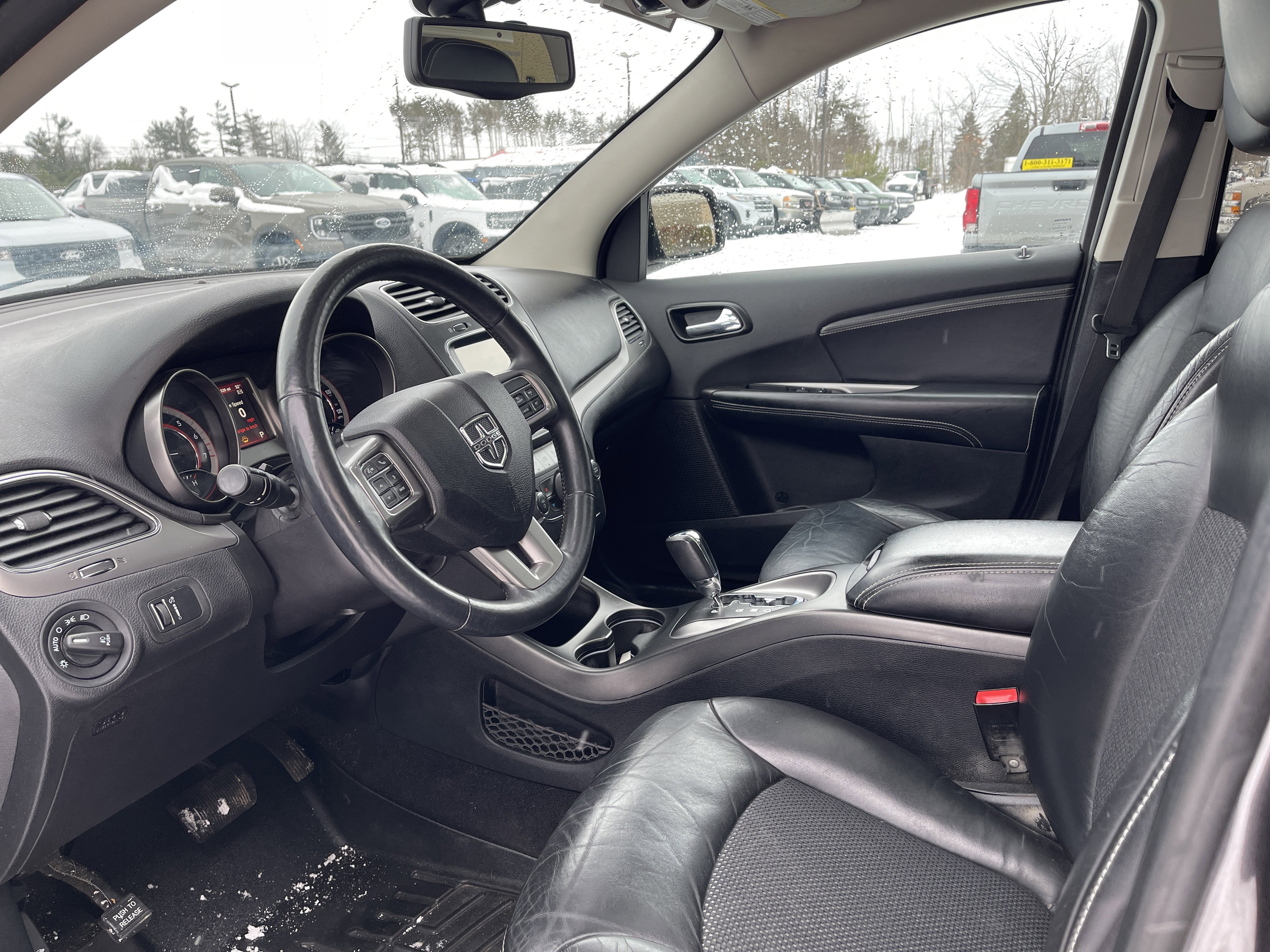 Used 2014 Dodge Journey Crossroad w/ Flexible Seating Group image 10