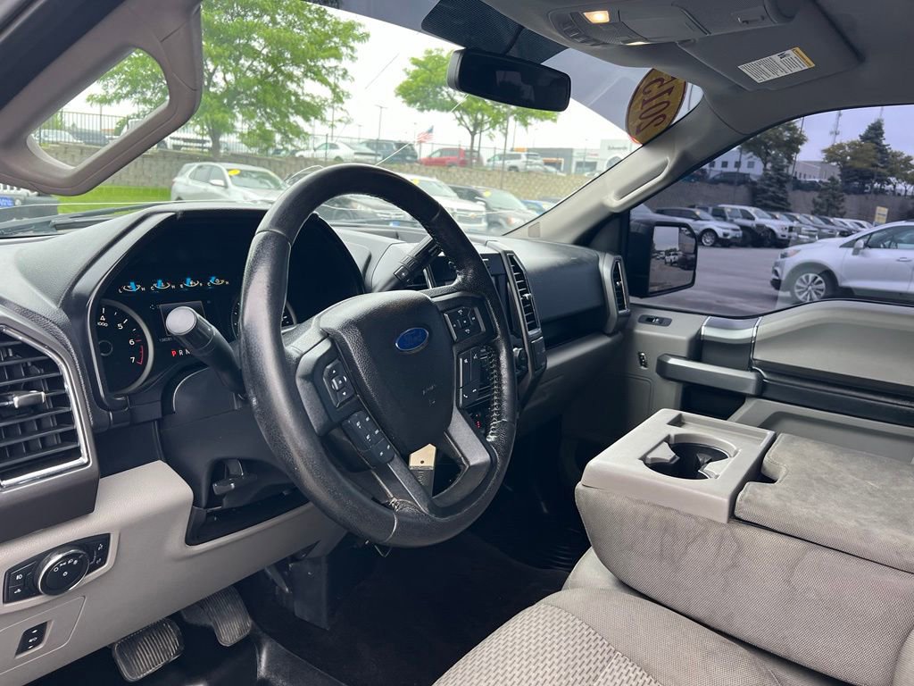Used 2015 Ford F150 XLT w/ Equipment Group 302A Luxury RWD image 17
