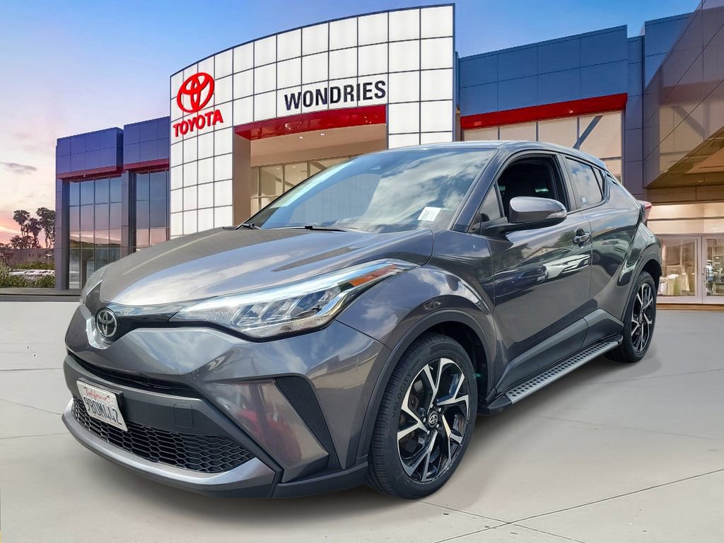 Used 2021 Toyota C-HR LE image 2