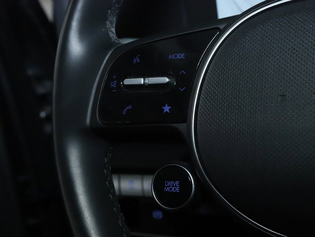 Used 2022 Hyundai Ioniq 5 Limited image 23