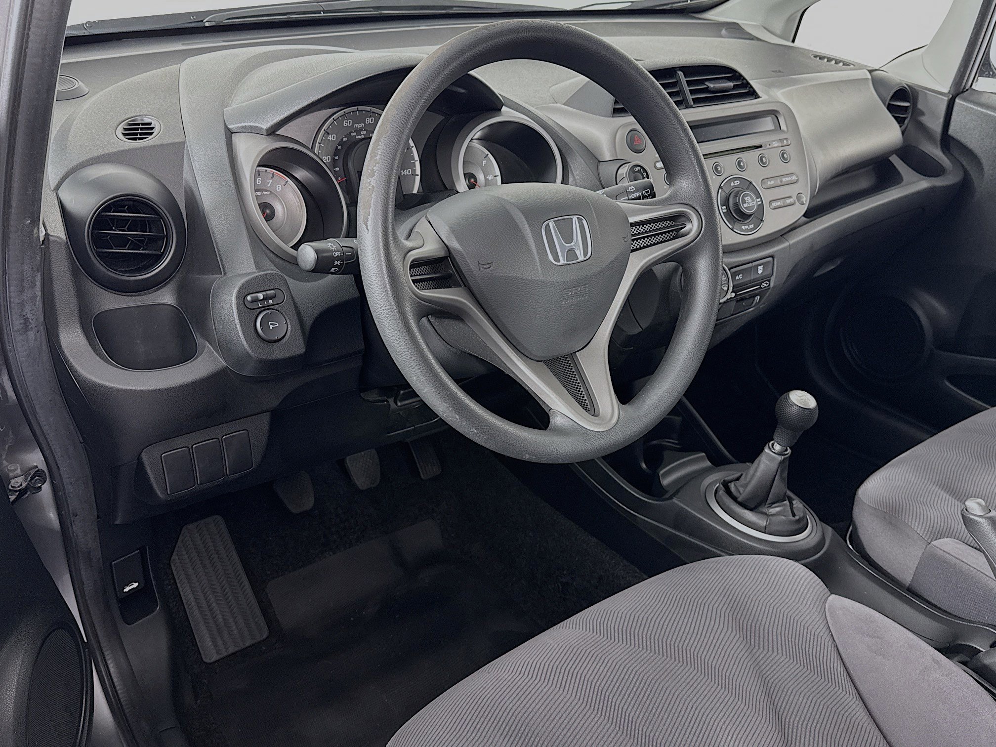Used 2010 Honda Fit image 9