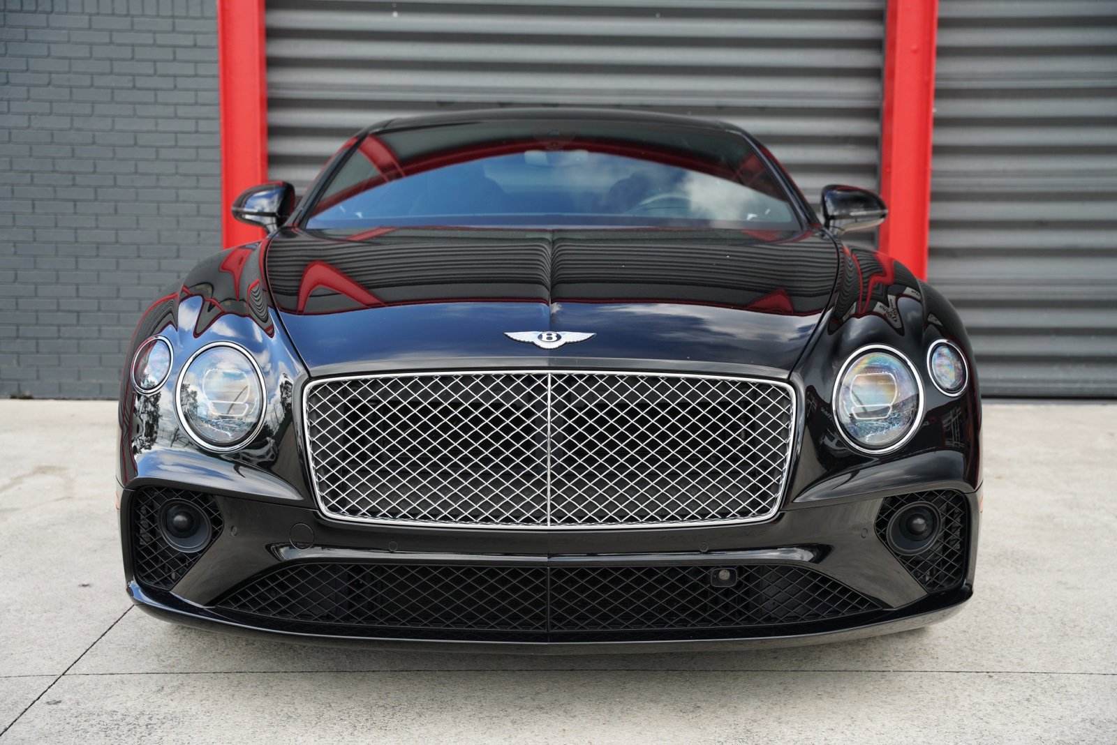 Used 2021 Bentley Continental GT image 9