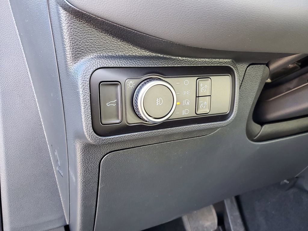 New 2026 Ford Explorer Active w/ Active Comfort Package image 13
