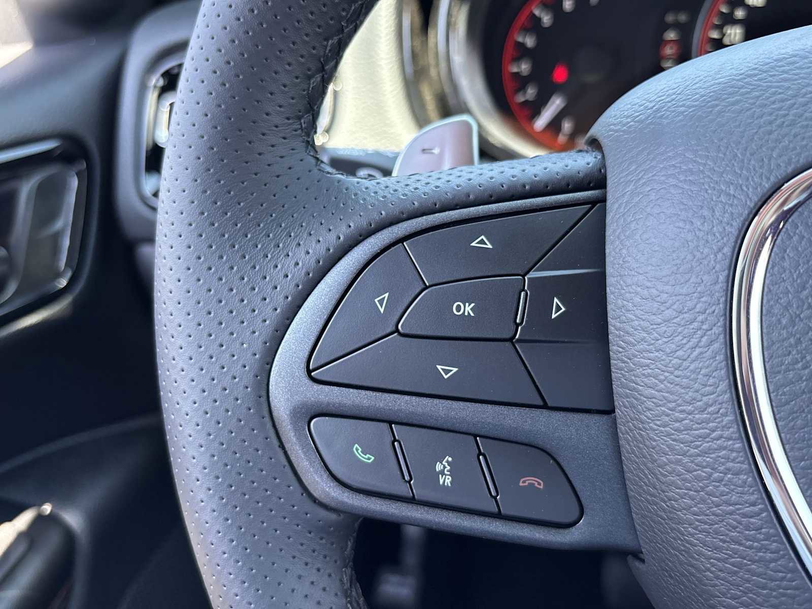 Used 2025 Dodge Durango GT w/ Blacktop Package AWD/4WD image 28