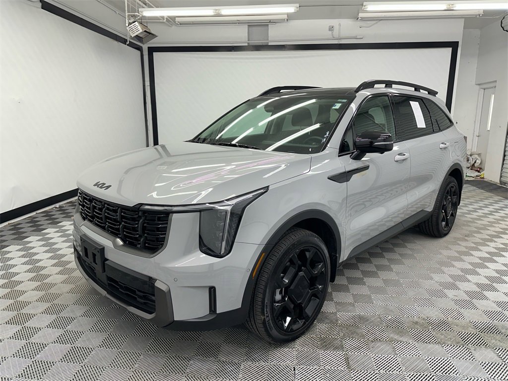 Used 2025 Kia Sorento AWD