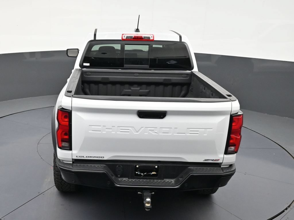 Used 2025 Chevrolet Colorado ZR2 AWD/4WD image 15