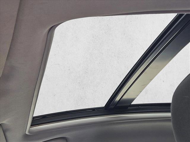 Used 2023 Chevrolet Malibu LT image 15