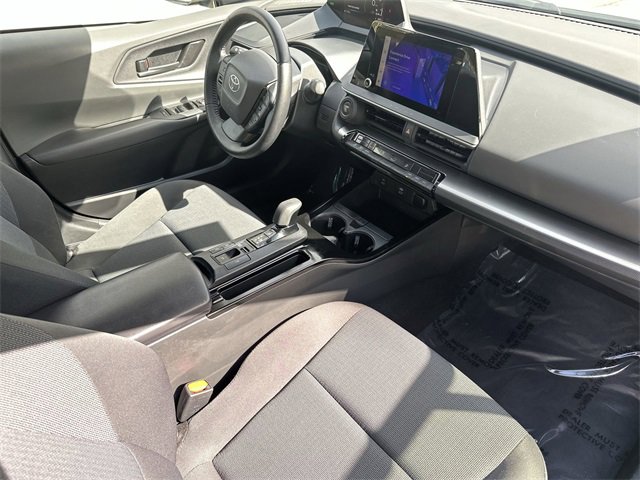 Used 2024 Toyota Prius LE image 32