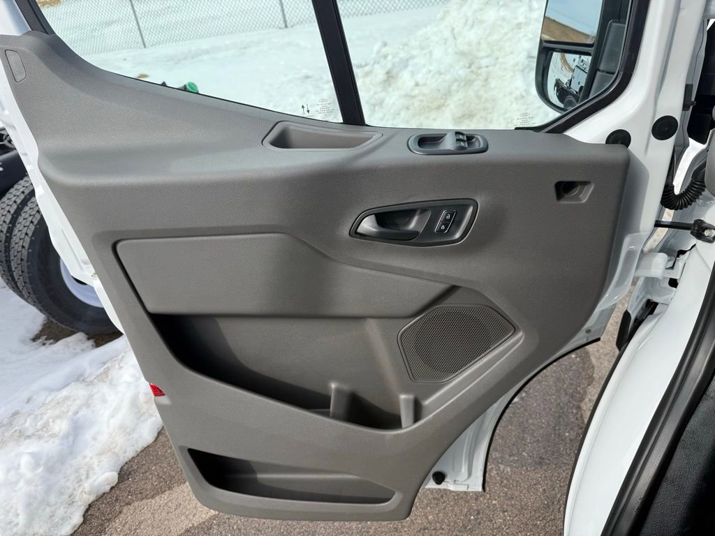New 2025 Ford Transit 250 Low Roof w/ Load Area Protection Package RWD image 48