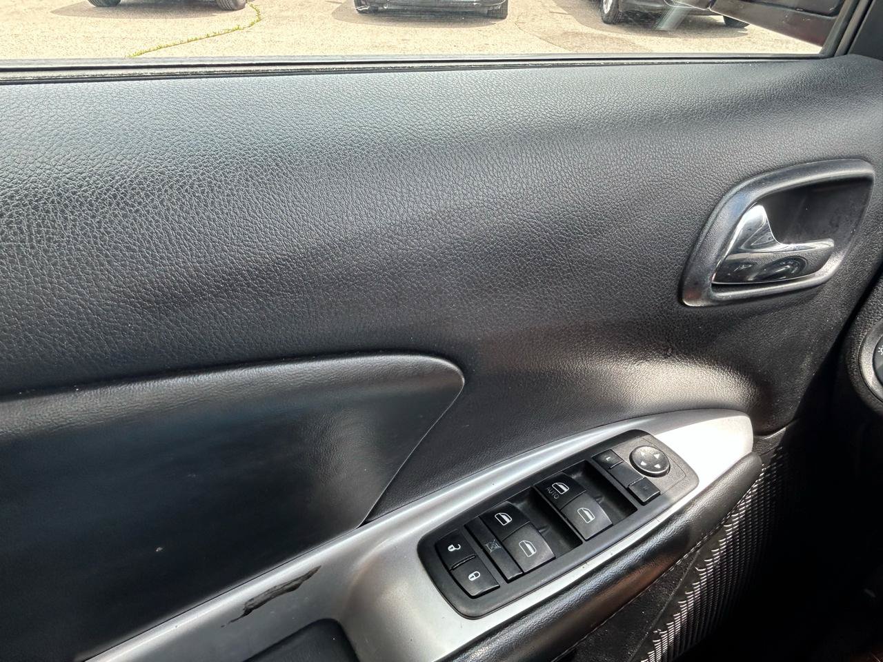 Used 2018 Dodge Journey SE w/ Connectivity Group FWD image 26