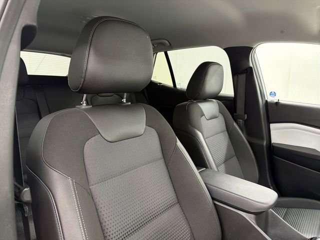 Used 2025 Chevrolet Trax LT w/ LT Convenience Package image 18