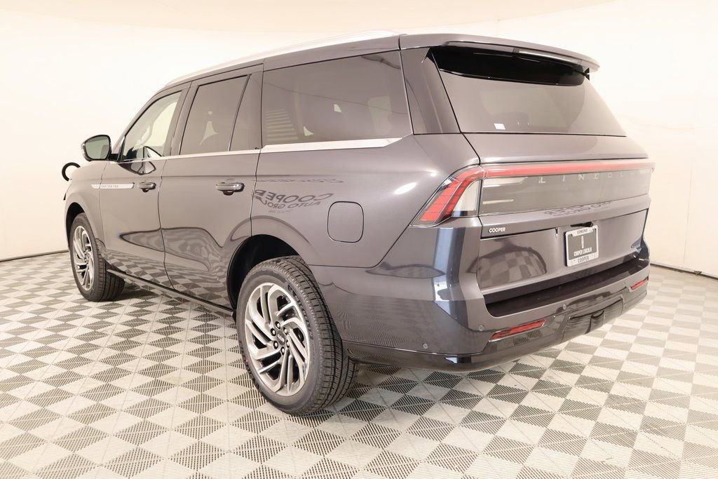 New 2025 Lincoln Navigator Reserve image 24