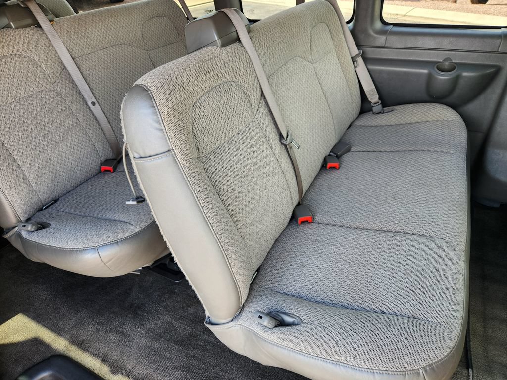 Used 2019 Chevrolet Express 3500 LT w/ LT Preferred Equipment Group RWD image 18