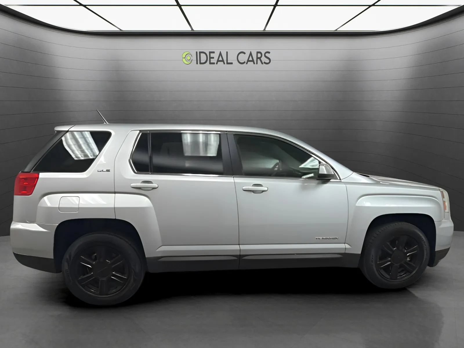 Used 2016 GMC Terrain SLE FWD image 4