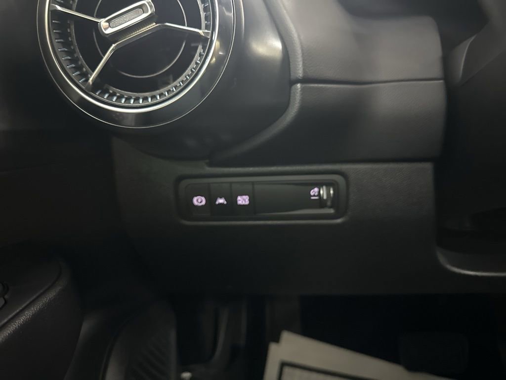 New 2026 Chevrolet Equinox EV LT image 34