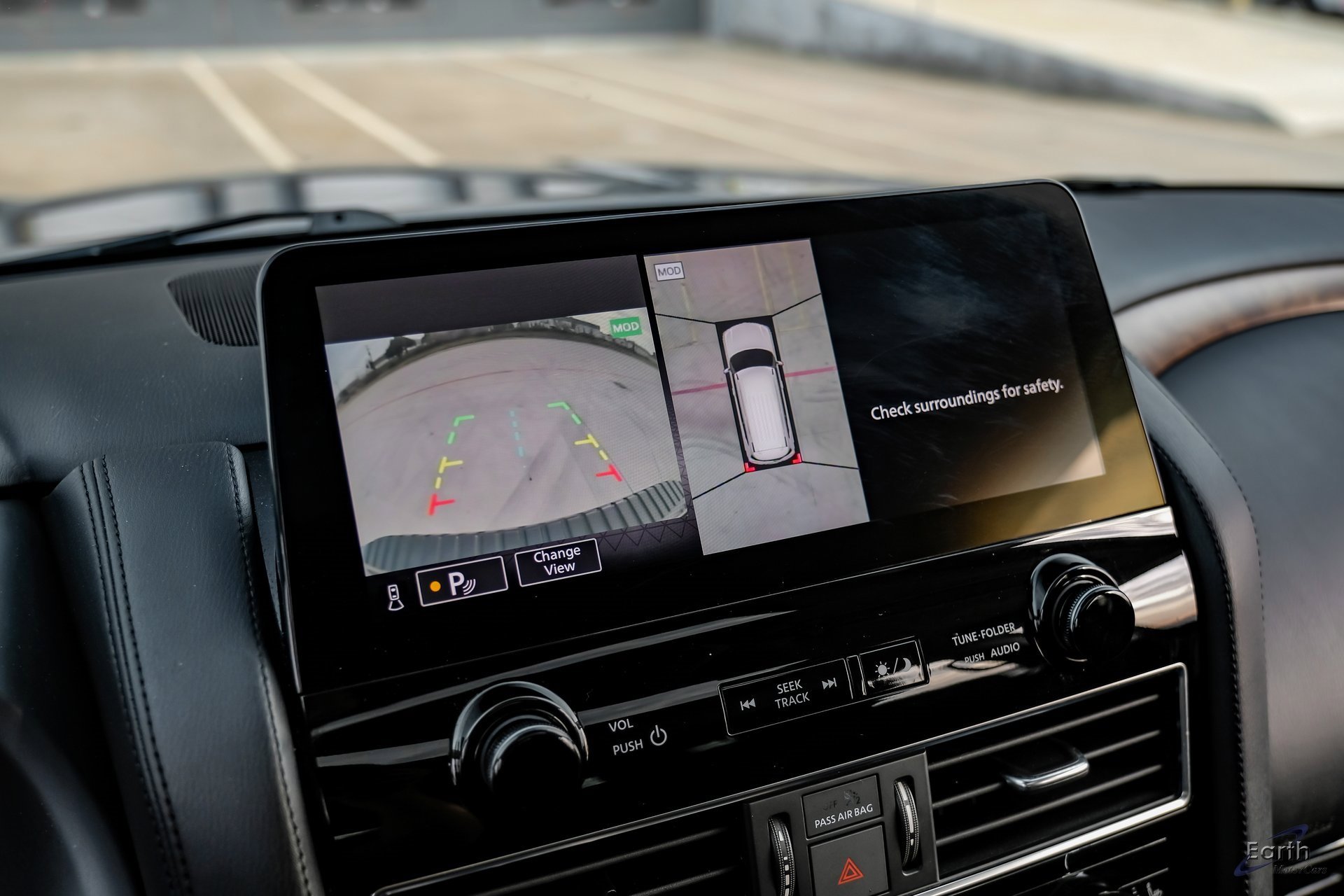 Used 2021 Nissan Armada SL w/ Captain's Chairs Package image 63