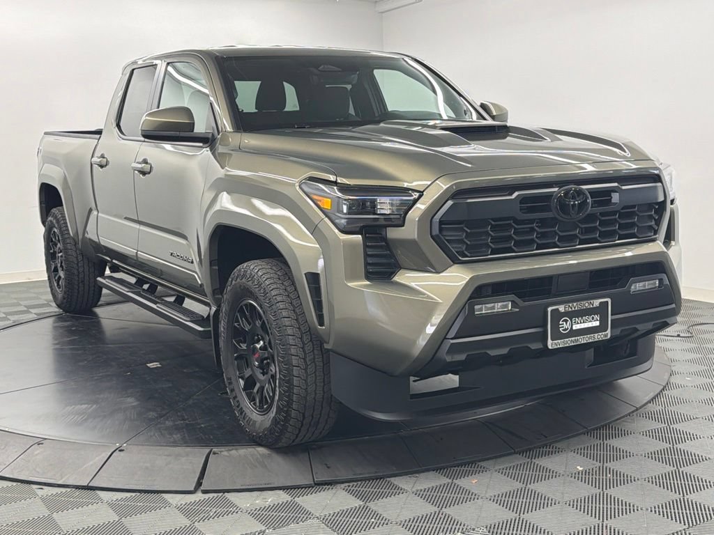 Used 2026 Toyota Tacoma TRD Sport RWD image 8