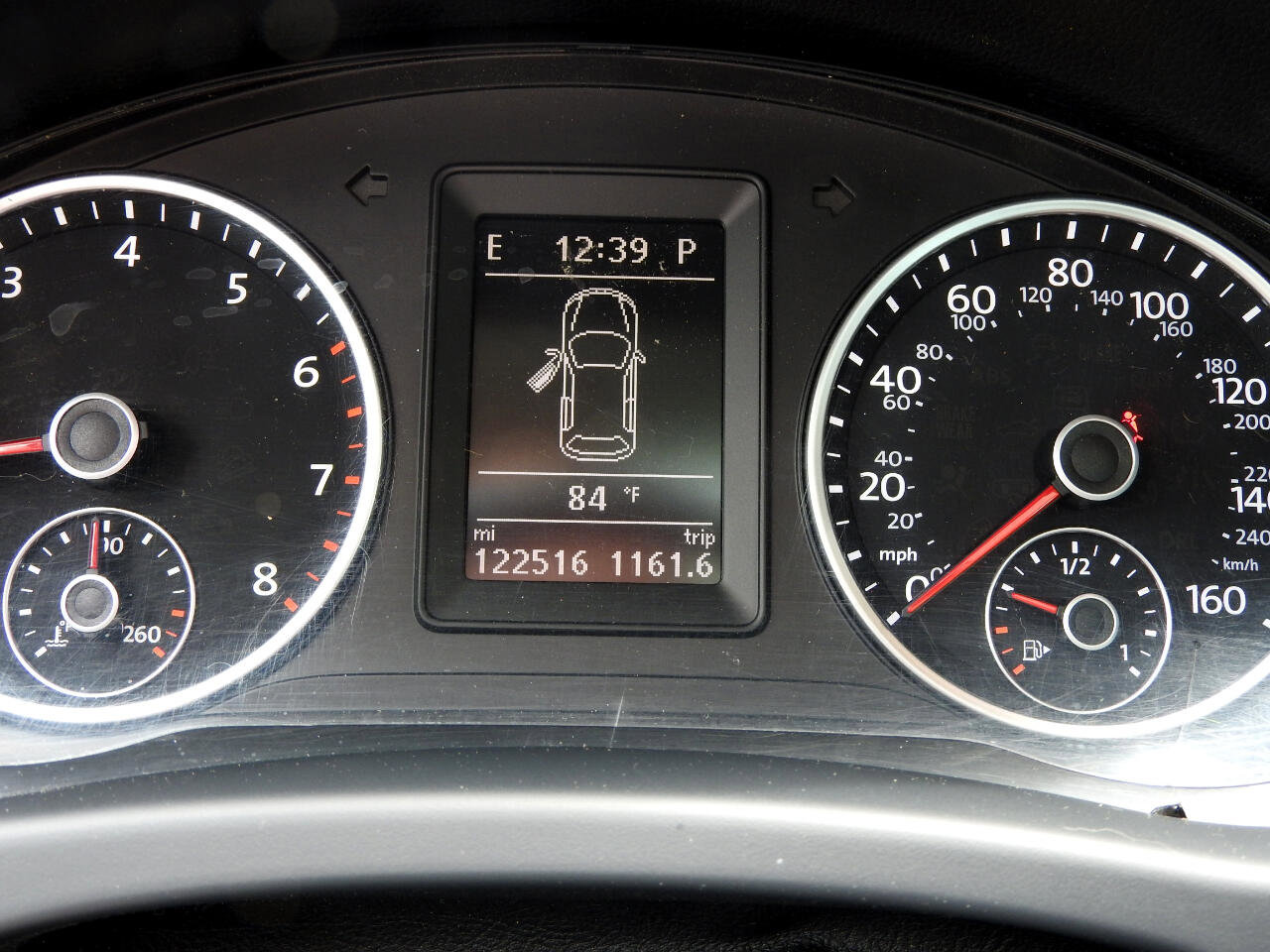 Used 2016 Volkswagen Tiguan SE image 13