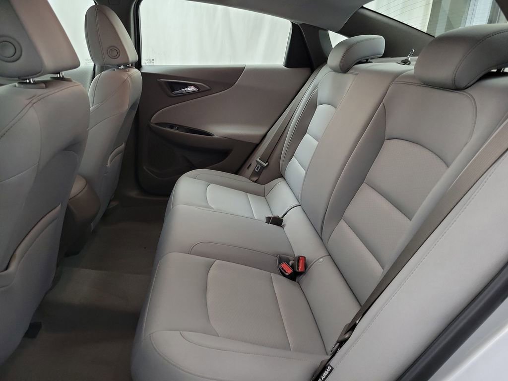 Used 2019 Chevrolet Malibu LS image 9